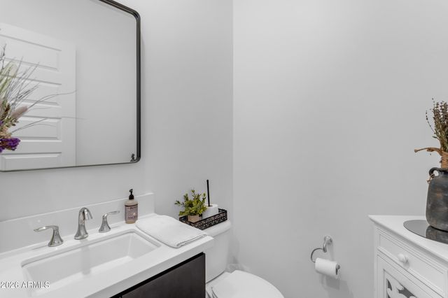 10545 E THORITE Avenue, Mesa, AZ 85212