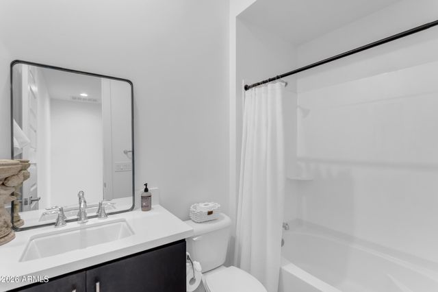 10545 E THORITE Avenue, Mesa, AZ 85212