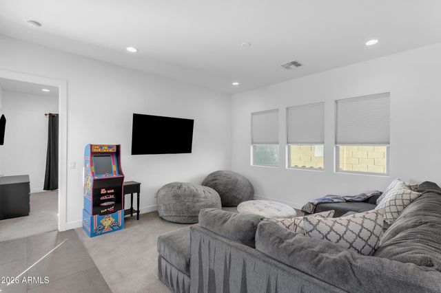 10545 E THORITE Avenue, Mesa, AZ 85212