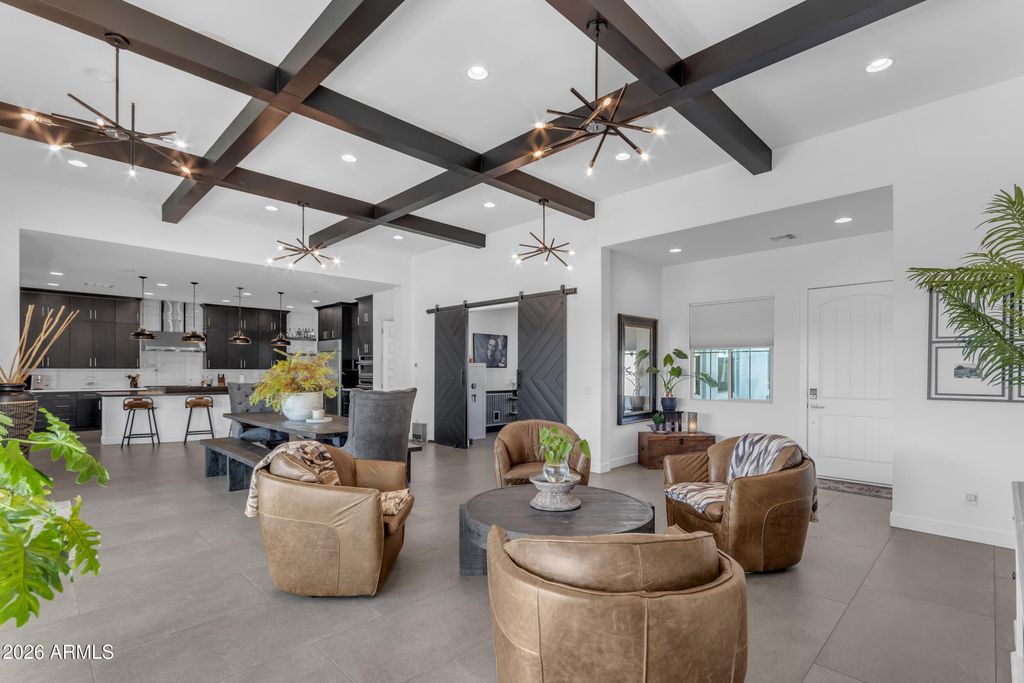 10545 E THORITE Avenue, Mesa, AZ 85212 — photo 2