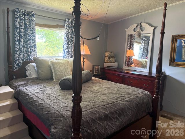 5507 Sandy Creek Court, Newton, NC 28658