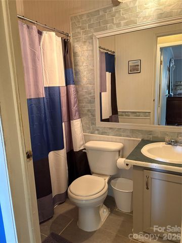 5507 Sandy Creek Court, Newton, NC 28658