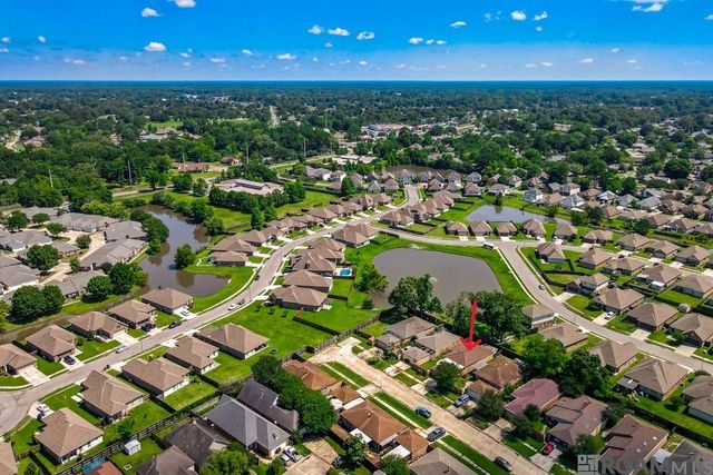 2331 Torrey Pine Dr, Baton Rouge, LA 70816
