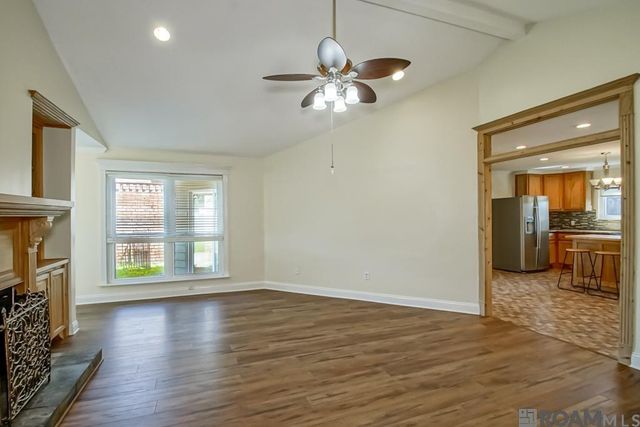2331 Torrey Pine Dr, Baton Rouge, LA 70816