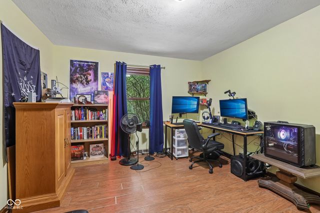 3020 Barnard Street, Indianapolis, IN 46268