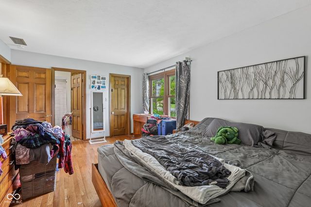 3020 Barnard Street, Indianapolis, IN 46268