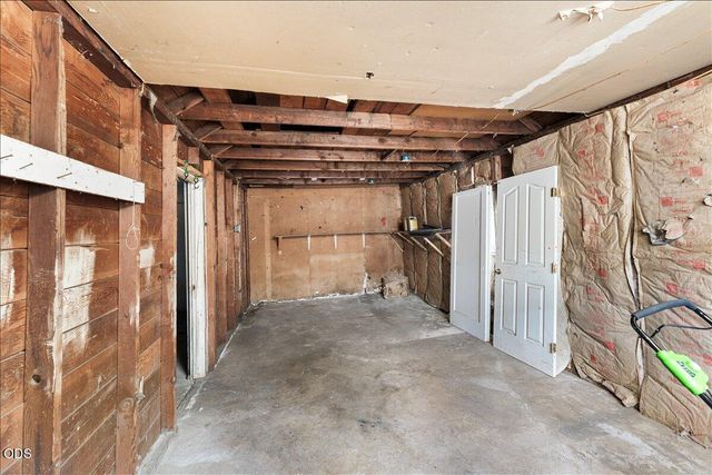214 N Columbus Avenue, Medford, OR 97501