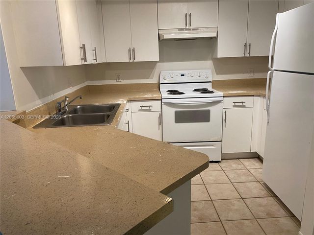 4177 N Haverhill Rd 808, West Palm Beach, FL 33417