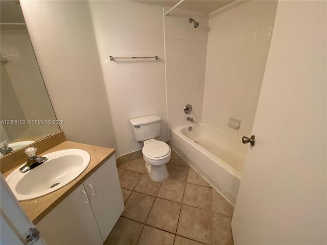 4177 N Haverhill Rd 808, West Palm Beach, FL 33417