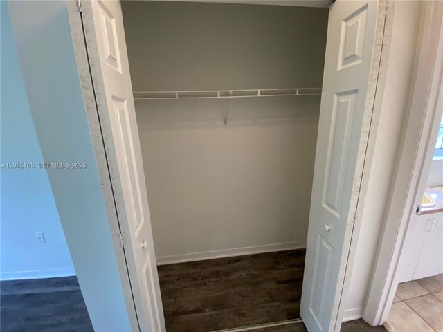 4177 N Haverhill Rd 808, West Palm Beach, FL 33417