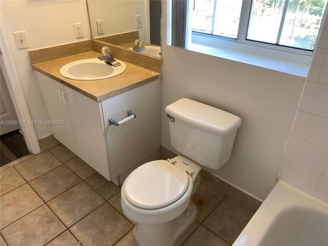 4177 N Haverhill Rd 808, West Palm Beach, FL 33417