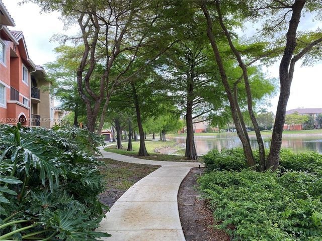 4177 N Haverhill Rd 808, West Palm Beach, FL 33417