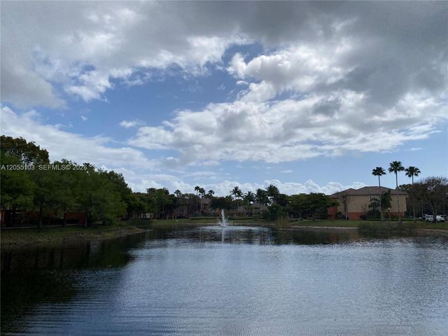 4177 N Haverhill Rd 808, West Palm Beach, FL 33417