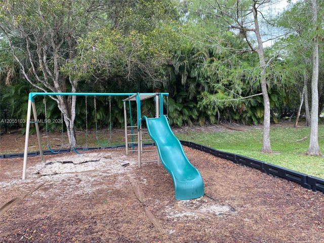 4177 N Haverhill Rd 808, West Palm Beach, FL 33417