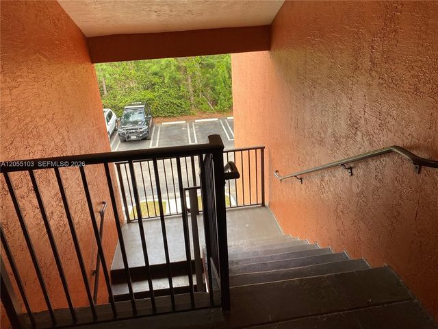 4177 N Haverhill Rd 808, West Palm Beach, FL 33417