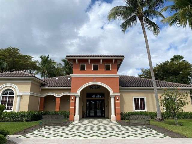 4177 N Haverhill Rd 808, West Palm Beach, FL 33417