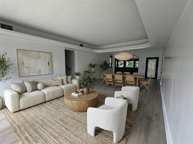 4530 N Jefferson Ave, Miami Beach, FL 33140