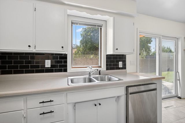 1114 W Nevada Street, Marshalltown, IA 50158