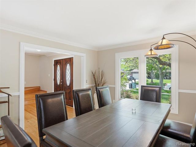 15693 Jennifer Drive, Macomb, MI 48044