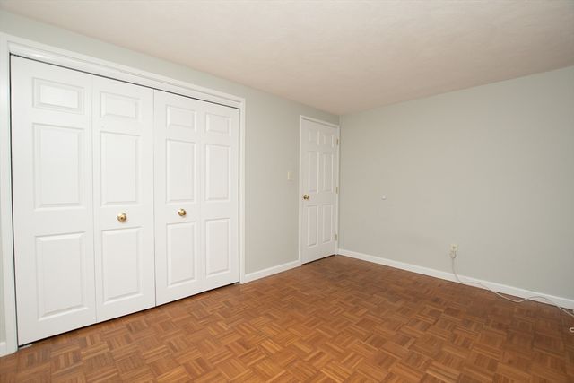 315 Neponset St 61, Norwood, MA 02062