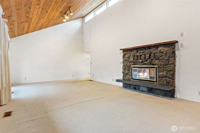 409 Shanklin Road, Onalaska, WA 98570