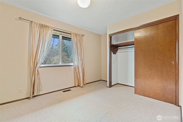 409 Shanklin Road, Onalaska, WA 98570