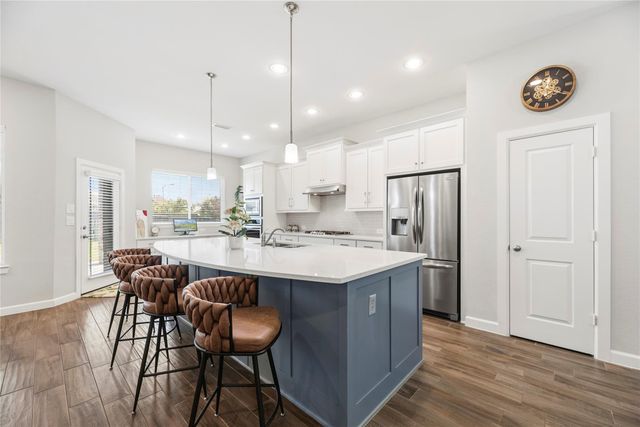 25102 Dovetail Cove Court, Tomball, TX 77375