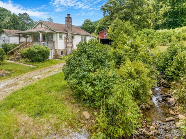 50 Rocky Branch Road, Waynesville, NC 28786