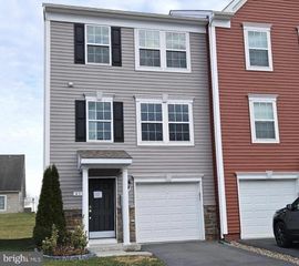 43 CECILY WAY, Ranson, WV 25438