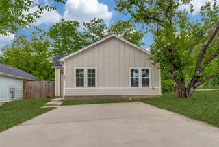 2901 S Scullin Avenue, Denison, TX 75020