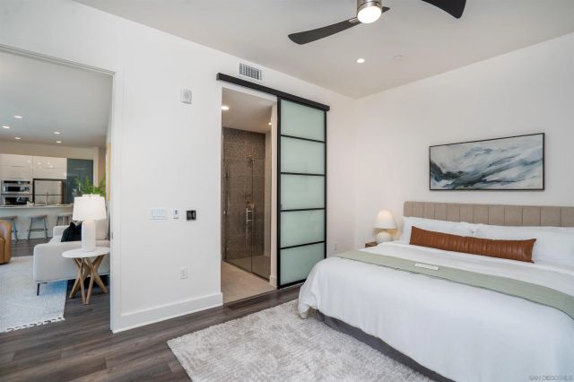 8570 Aspect Dr, San Diego, CA 92108