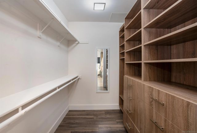 8570 Aspect Dr, San Diego, CA 92108