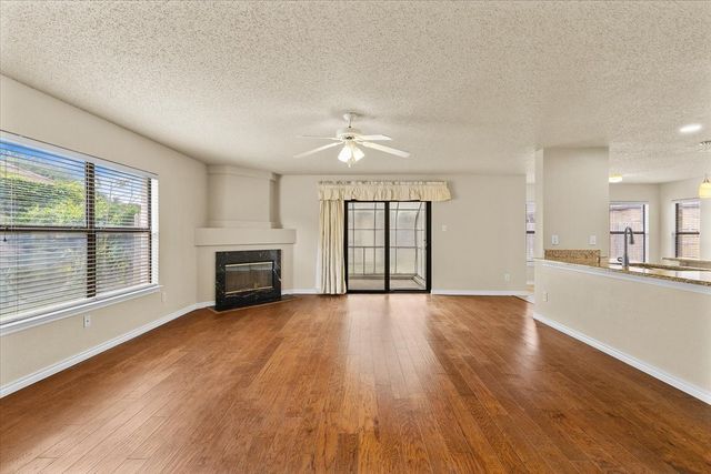 5253 Chessie Circle, Fort Worth, TX 76137