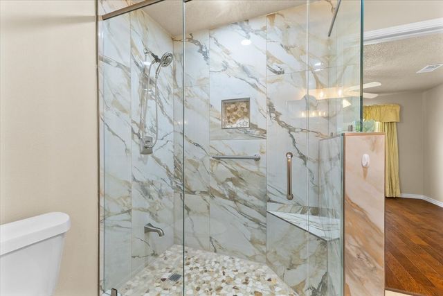 5253 Chessie Circle, Fort Worth, TX 76137