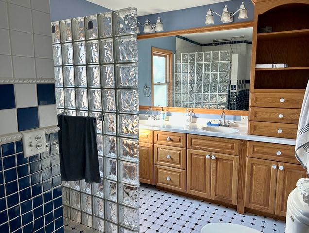 428 E Thompson Street, Princeton, IL 61356