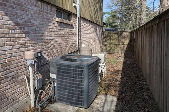 1010 Saint Andrews Road, Kingwood, TX 77339