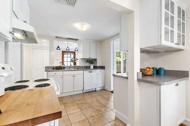 40 Spring Street, Lexington, MA 02421