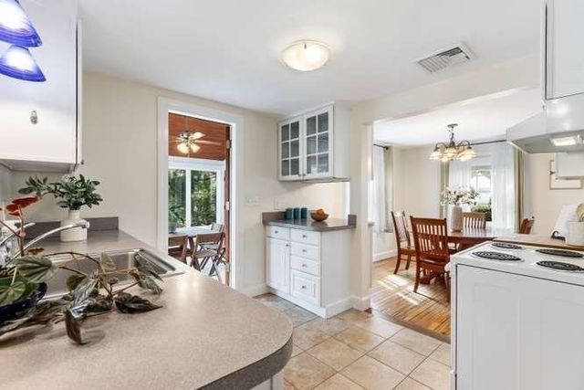 40 Spring Street, Lexington, MA 02421