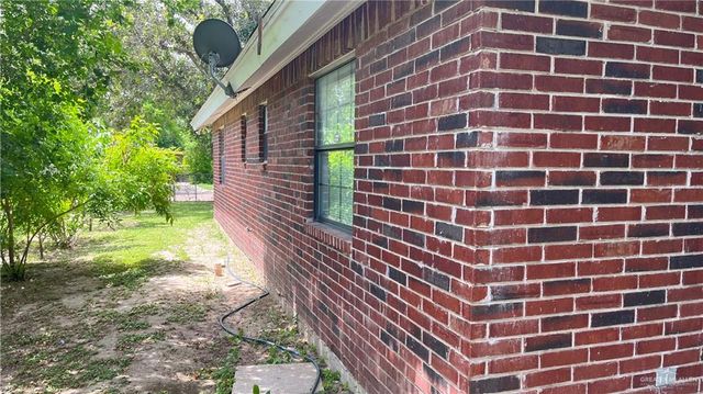 803 E Los Torritos Street, Weslaco, TX 78596