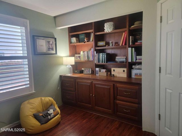 4515 Whitney Circle, Sparks, NV 89436