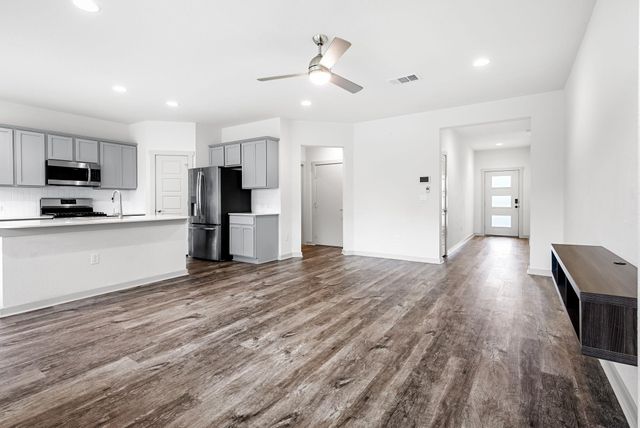 8025 City Top BLVD, Austin, TX 78724