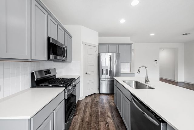 8025 City Top BLVD, Austin, TX 78724