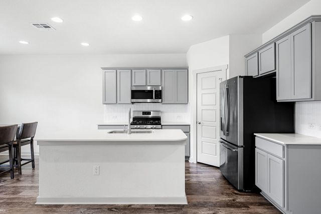 8025 City Top BLVD, Austin, TX 78724