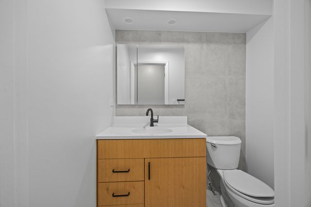 415 S LOMBARD Avenue 304, Oak Park, IL 60302