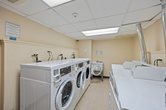 415 S LOMBARD Avenue 304, Oak Park, IL 60302