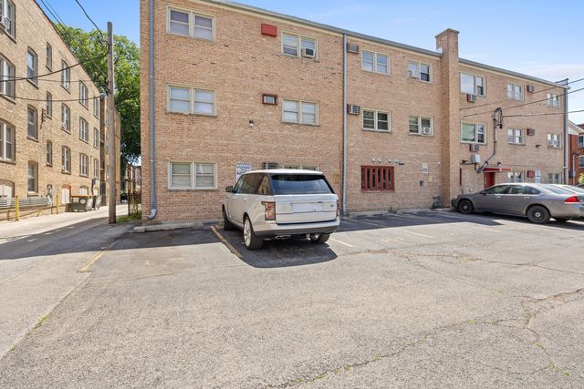 415 S LOMBARD Avenue 304, Oak Park, IL 60302
