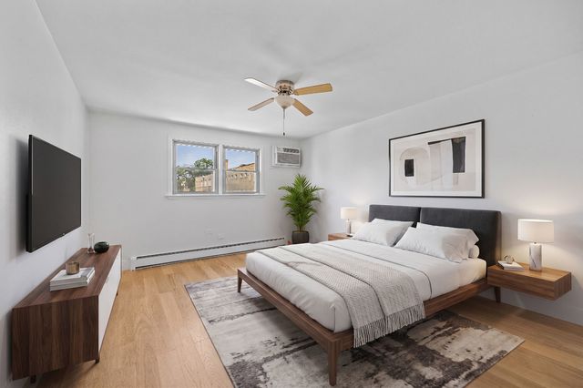 415 S LOMBARD Avenue 304, Oak Park, IL 60302