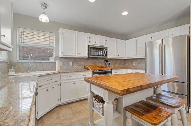 2800 Concho Bend Drive, Waco, TX 76712