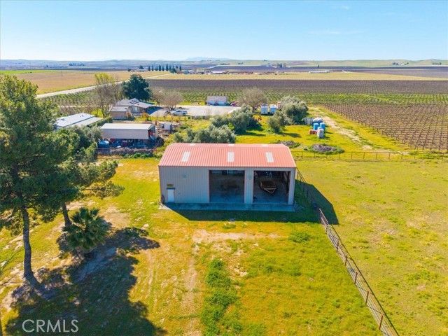 2100 Starkey Road, Shandon, CA 93461