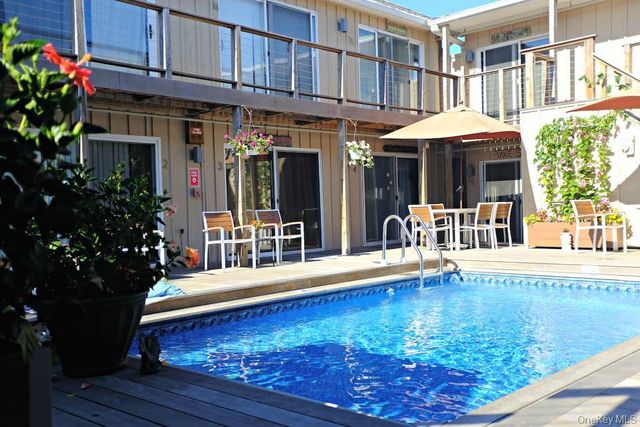 179A Ocean Walk 21, Cherry Grove, NY 11782